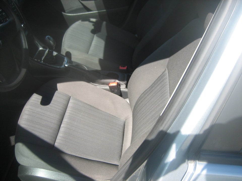 Opel Astra 1,4 100 Limited 5d