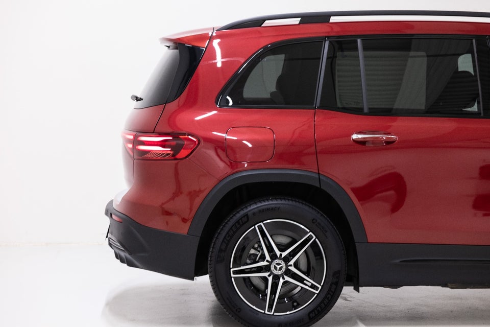 Mercedes EQB250+ AMG Advance Plus 5d