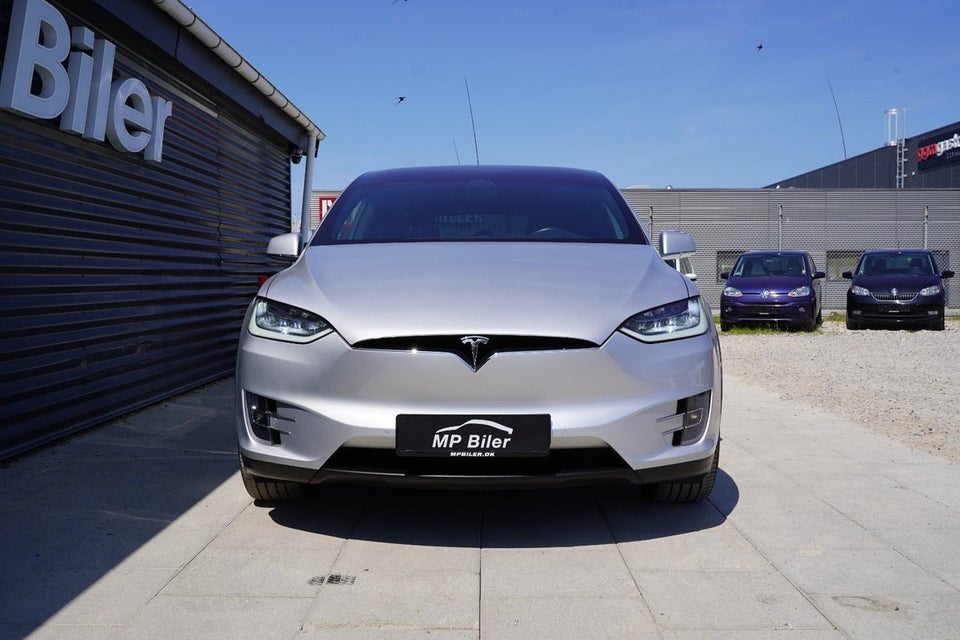 Tesla Model X 75D 5d