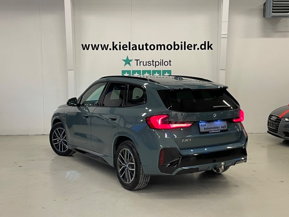 BMW iX1 eDrive20 M-Sport 5d