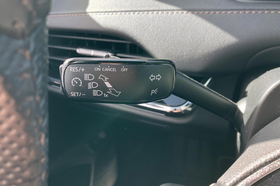 Skoda Enyaq 80x iV Founders Edition 5d