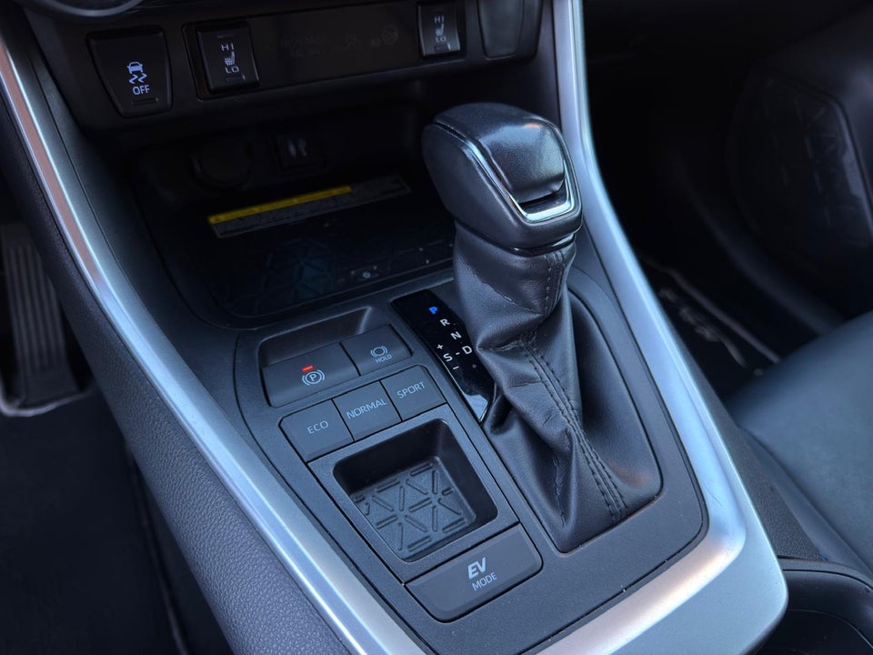 Toyota RAV4 2,5 Hybrid H3 Style MDS 5d