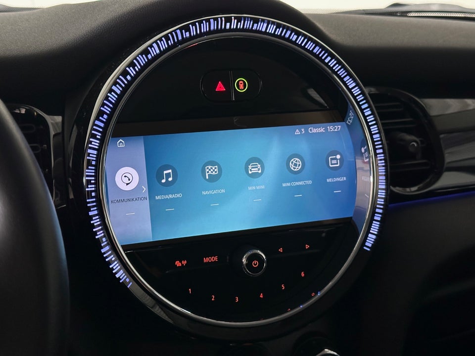 MINI Cooper SE Classic Trim 3d