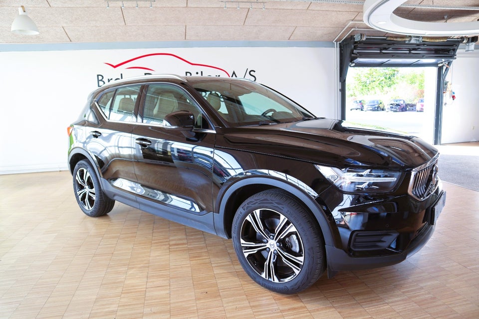 Volvo XC40 1,5 T4 ReCharge Inscription aut. 5d
