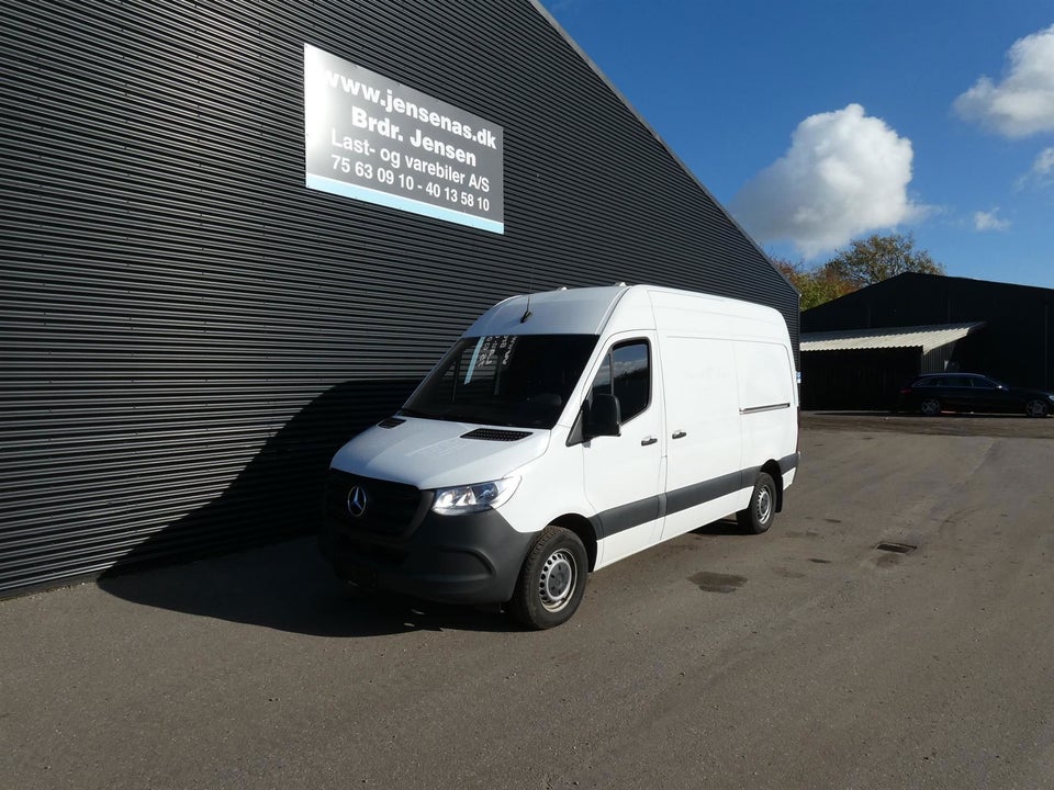 Mercedes Sprinter 317 2,0 CDi A2 Kassevogn aut. RWD