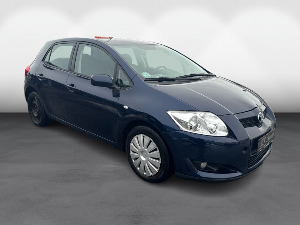 Toyota Auris 1,6 Luna 5d