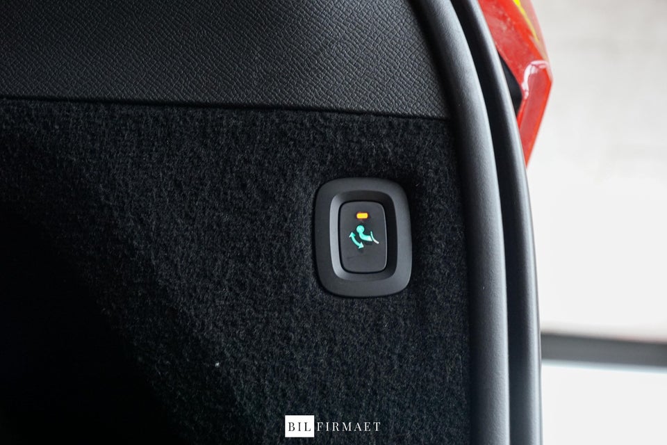 Volvo XC90 2,0 B5 235 R-Design aut. AWD 7prs 5d