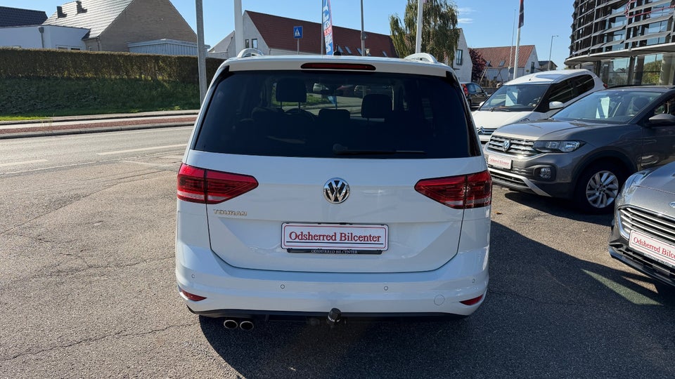 VW Touran 2,0 TDi 190 Highline DSG 5d