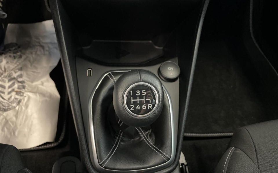 Ford Fiesta 1,0 EcoBoost Titanium 5d