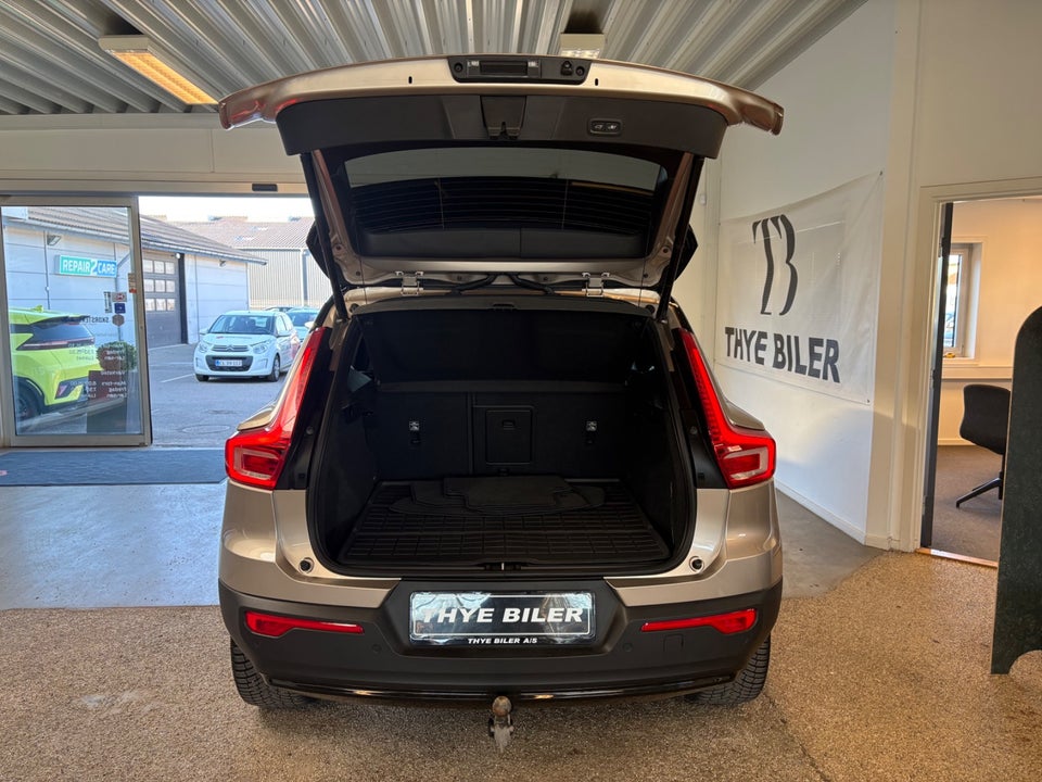 Volvo XC40 P6 ReCharge Plus 5d