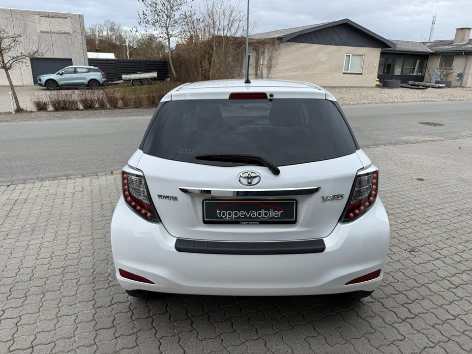 Toyota Yaris 1,0 VVT-i T2 Touch 5d