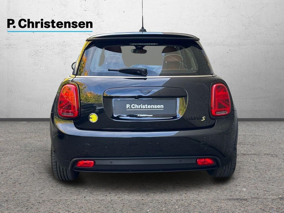 MINI Cooper SE Camden Edition 3d