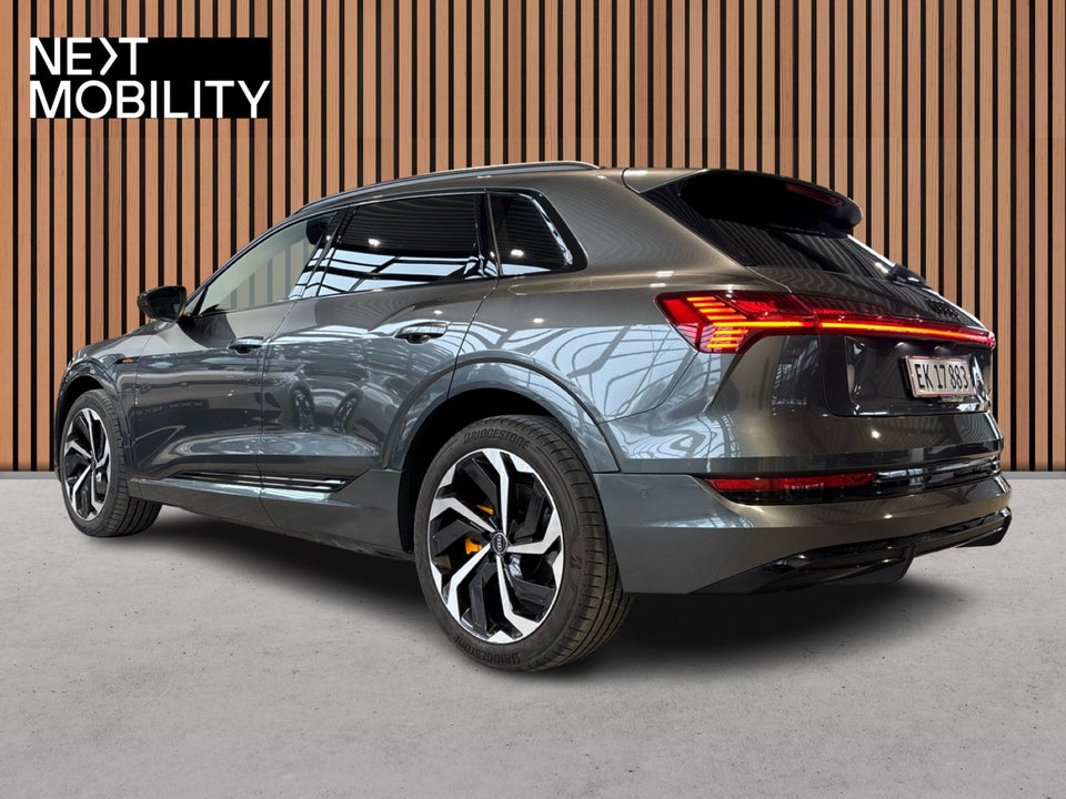 Audi e-tron 55 S-line quattro 5d