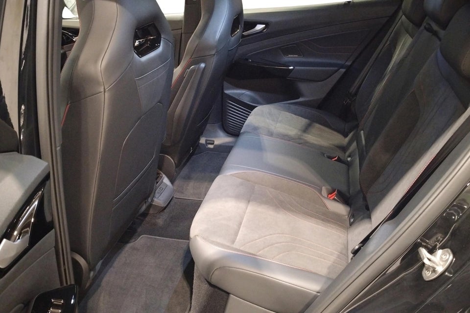 VW ID.4 77 GTX Max+ 4Motion 5d