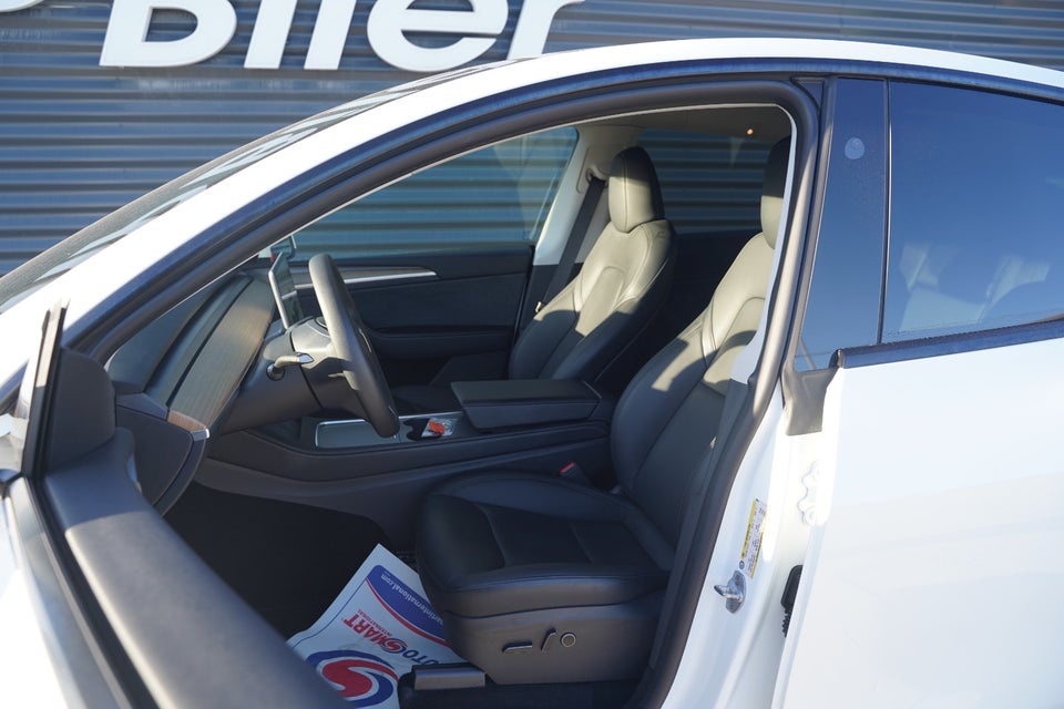 Tesla Model Y Long Range RWD 5d