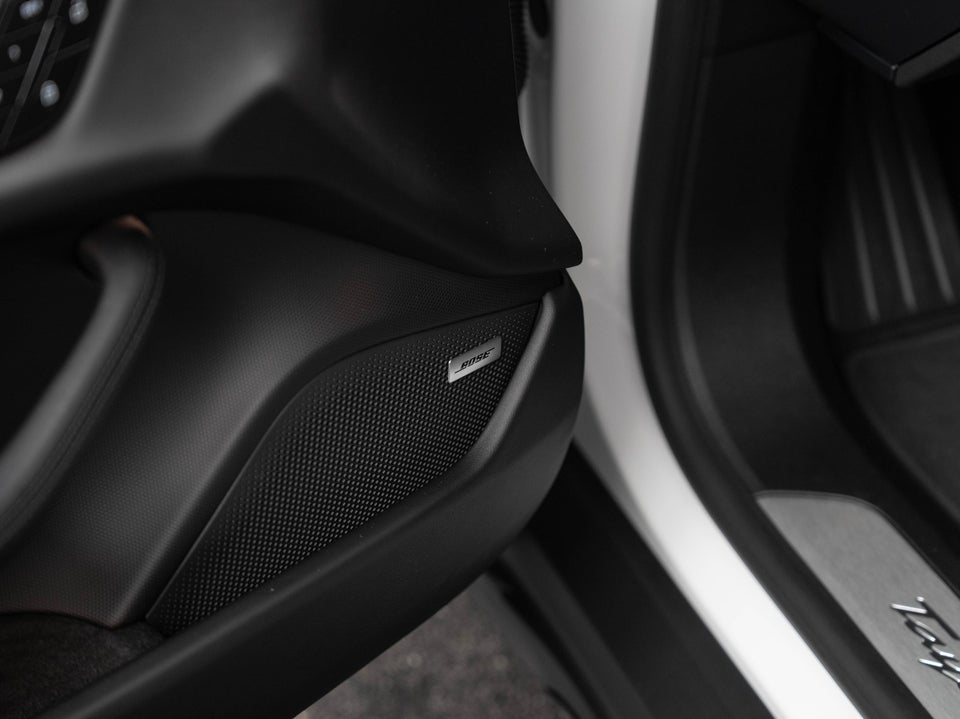 Porsche Taycan 4S Performance+ Cross Turismo 5d