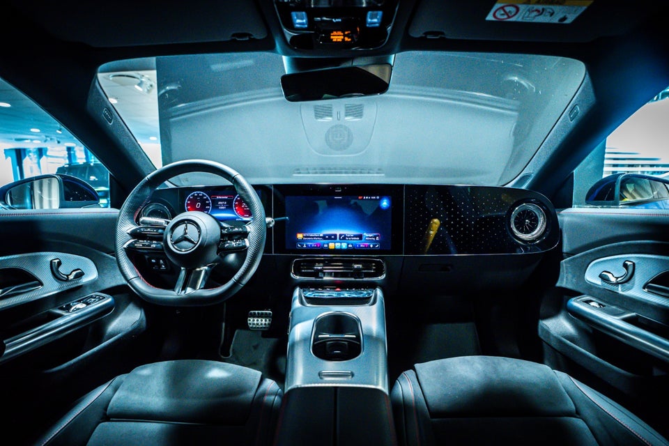 Mercedes CLA250+ electric AMG Premium 4d