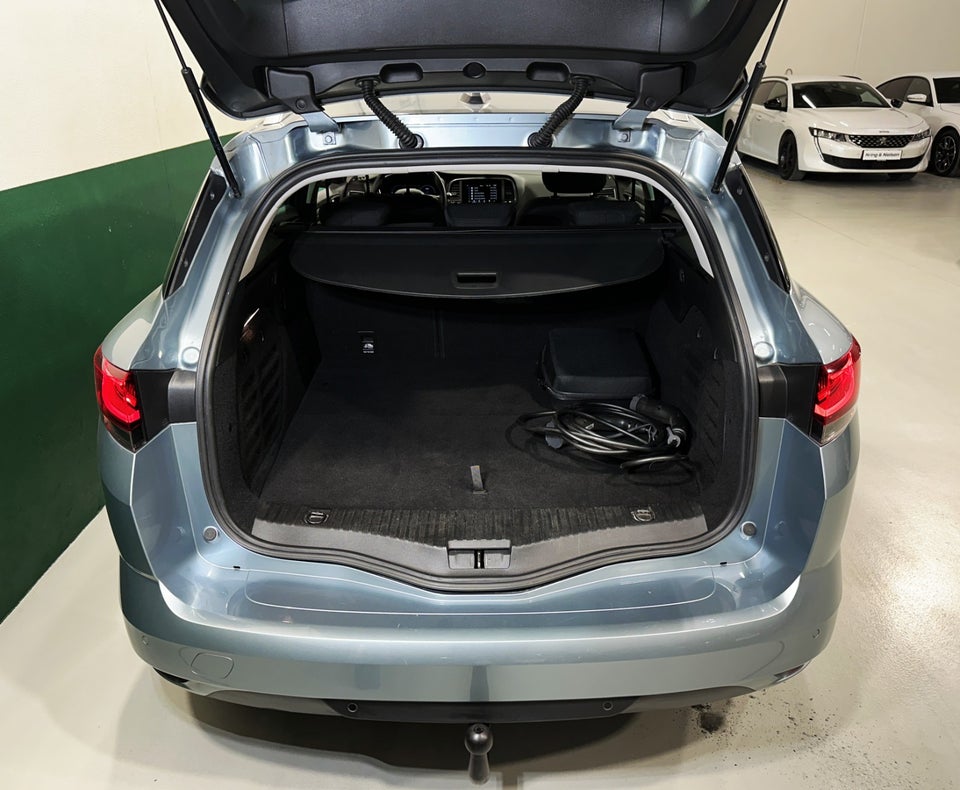 Renault Megane IV 1,6 E-Tech Intens Sport Tourer 5d