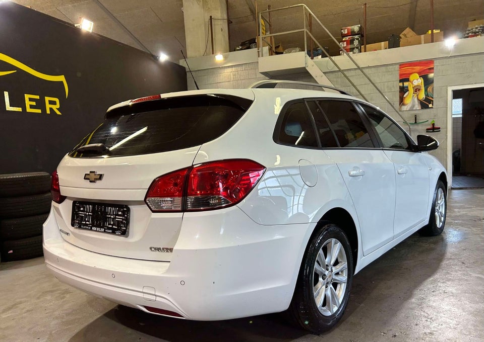 Chevrolet Cruze 1,8 LTZ stc. 5d