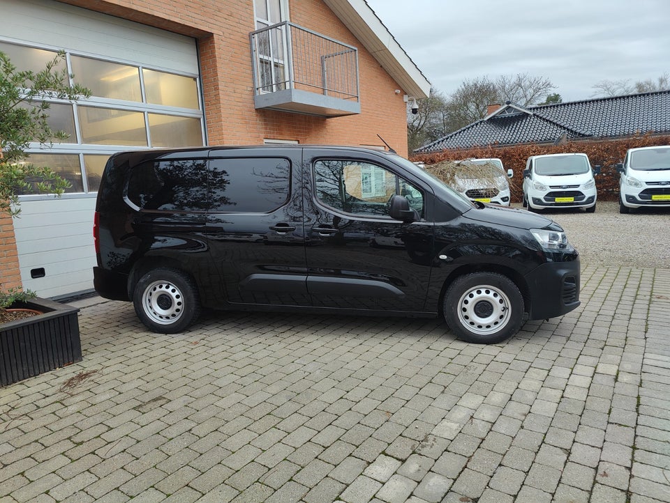 Citroën Berlingo 1,5 BlueHDi 100 L2 ProffLine Van