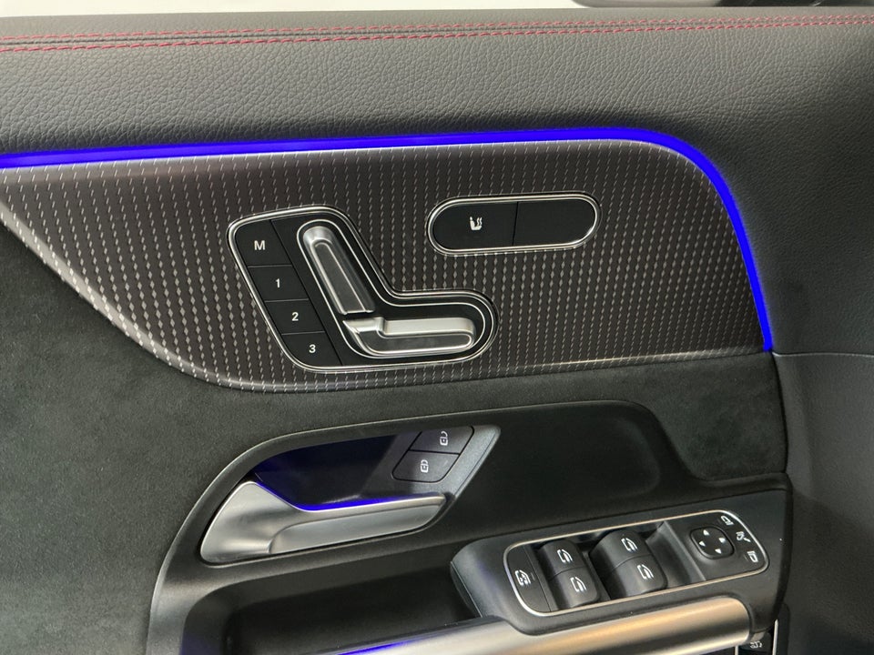 Mercedes EQA350 AMG Line 4Matic 5d