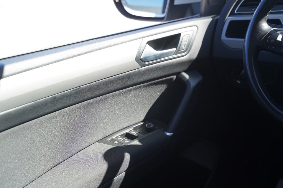 VW Touran 1,5 TSi 150 Comfortline DSG 7prs 5d