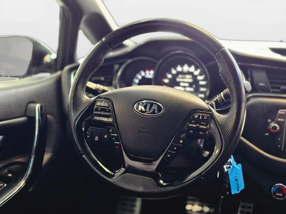 Kia Ceed 1,6 CRDi 136 GT-Line SW DCT 5d