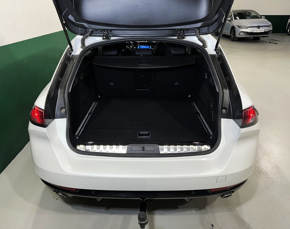 Peugeot 508 1,6 Hybrid GT Line SW EAT8 5d