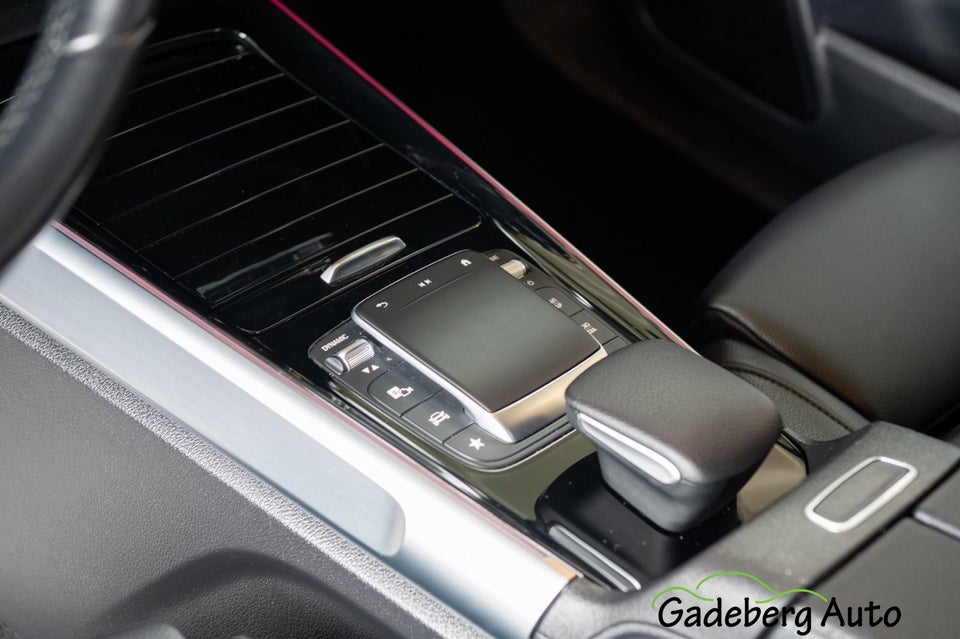 Mercedes EQB250 Progressive 7prs 5d