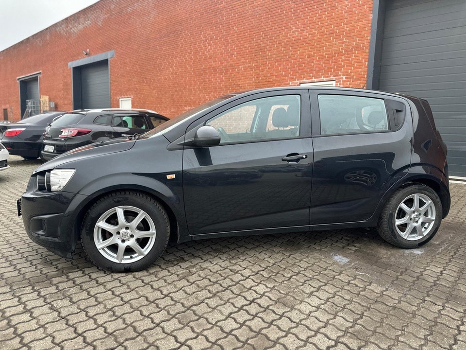 Chevrolet Aveo 1,2 LT 4d