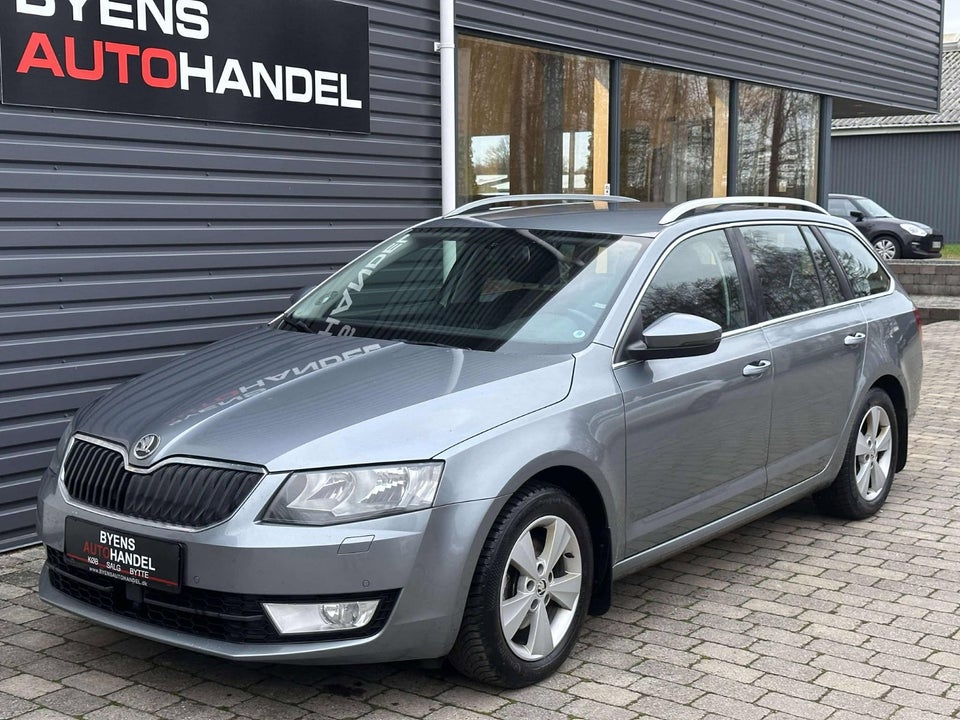 Skoda Octavia 2,0 TDi 150 Ambition Combi DSG 5d