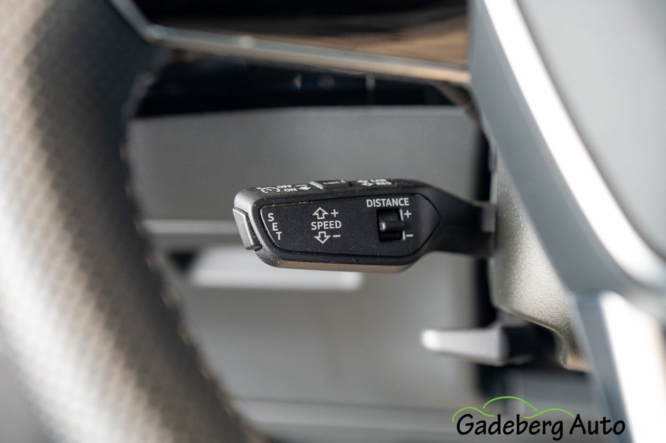 Audi e-tron 55 S-line quattro 5d