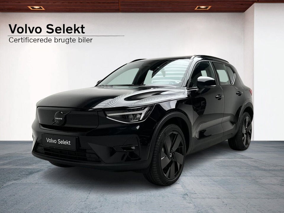 Volvo EX40 Extended Range Black Edition 5d