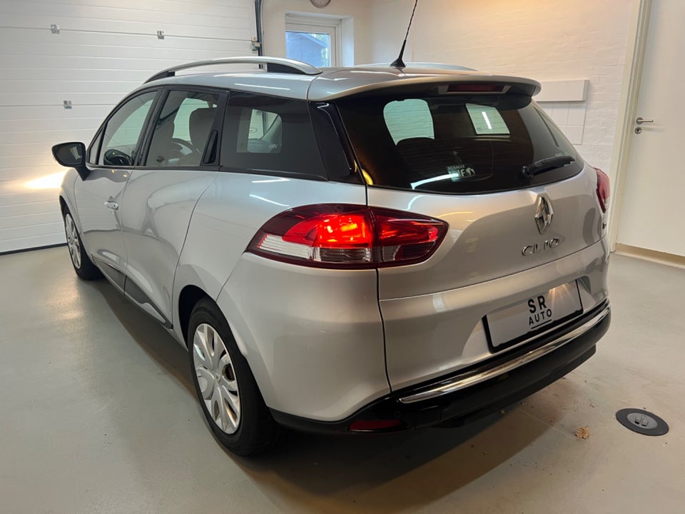 Renault Clio IV 0,9 TCe 90 Expression Sport Tourer 5d