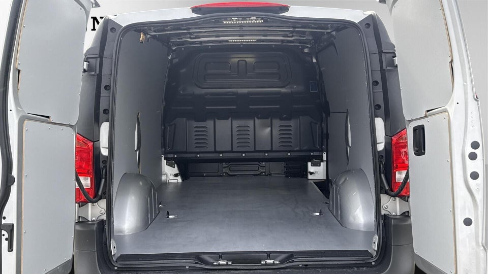 Mercedes Vito 114 2,0 CDi Kassevogn aut. L RWD