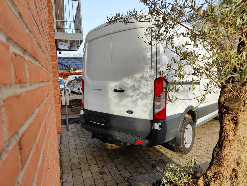 Ford Transit 350 L2 Van 2,0 TDCi 130 Trend H2 FWD