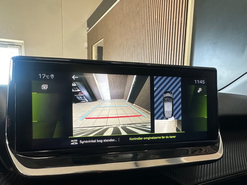 Peugeot 208 1,2 PureTech 100 Allure Sky 5d