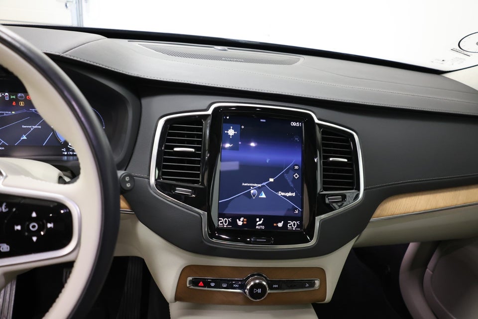 Volvo XC90 2,0 T8 ReCharge Inscription aut. AWD 7prs 5d