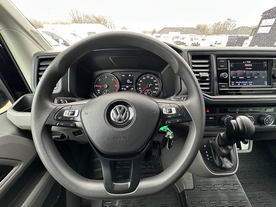 VW Crafter 35 2,0 TDi 177 Kassevogn L3H2 aut.