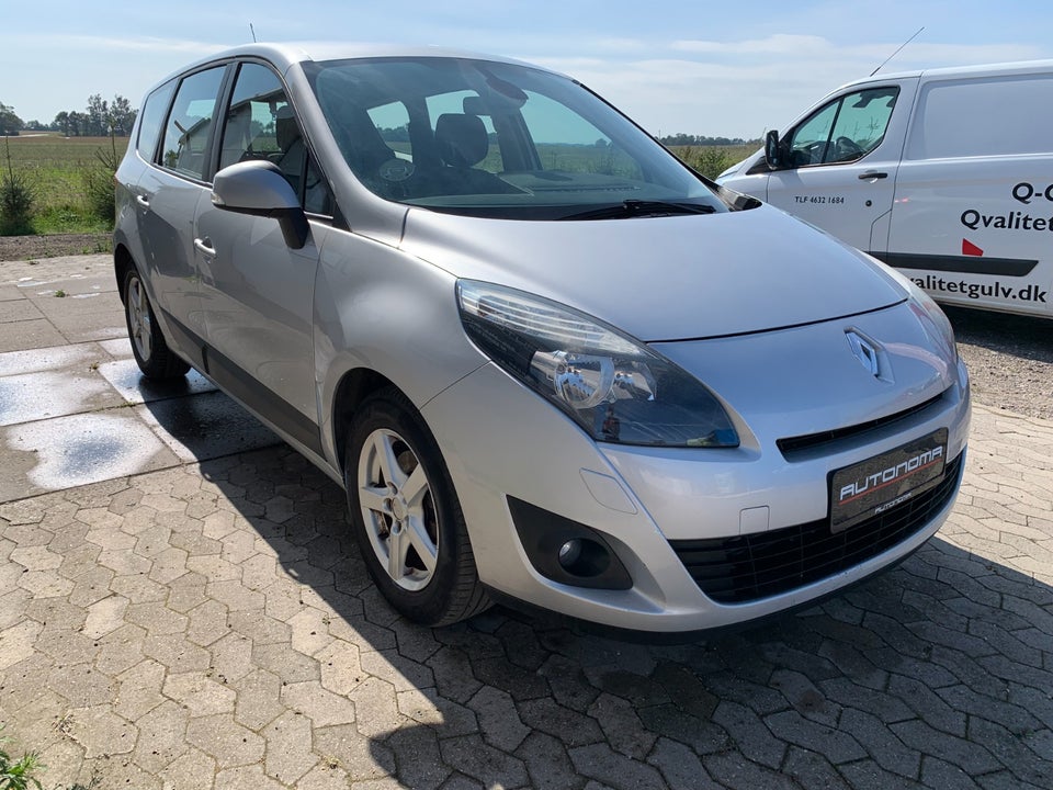 Renault Grand Scenic III 1,5 dCi 110 Expression 7prs 5d