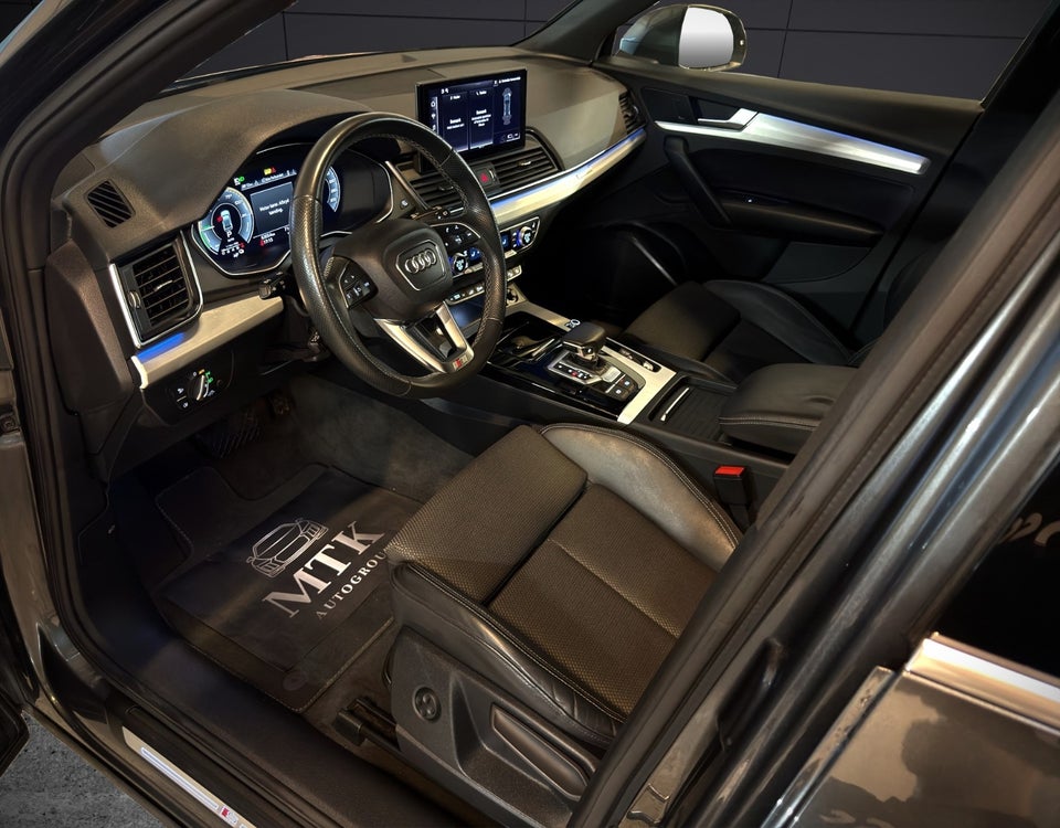 Audi Q5 50 TFSi e S-line quattro S-tr. 5d