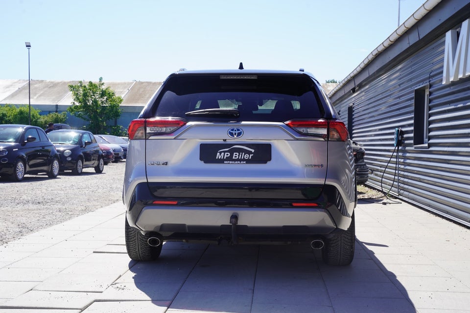 Toyota RAV4 2,5 Hybrid H3 Style MDS 5d