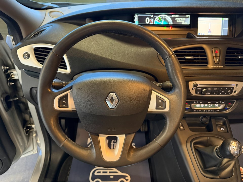 Renault Grand Scenic III 1,6 dCi 130 Dynamique 7prs 5d