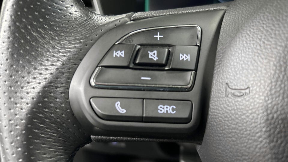 MG Marvel R Performance 5d