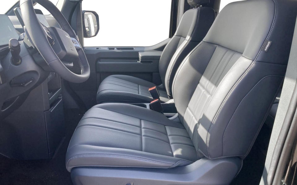 Kia PV5 71 Long Range Upgrade 5d