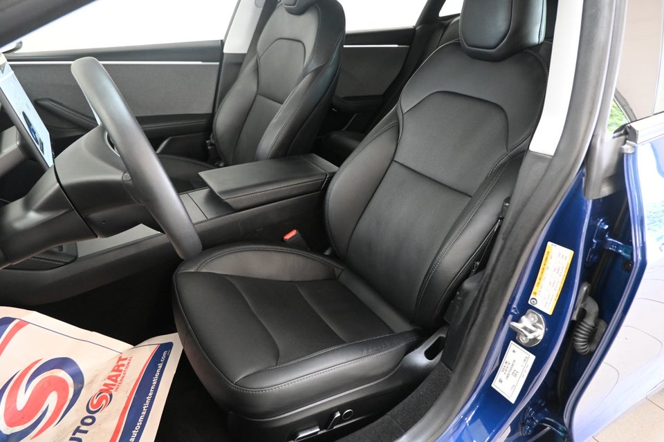Tesla Model 3 RWD 4d