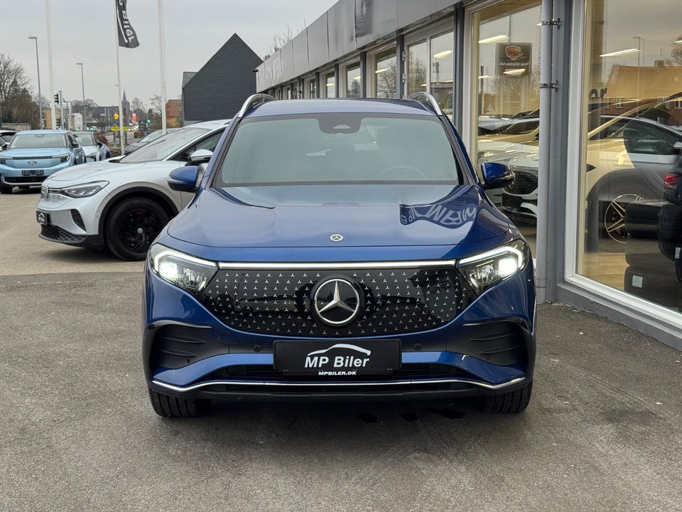 Mercedes EQB300 AMG Line 4Matic 5d