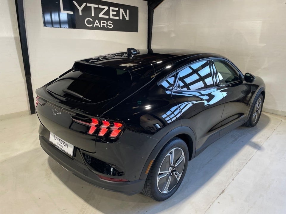 Ford Mustang Mach-E 78 Standard Range 5d