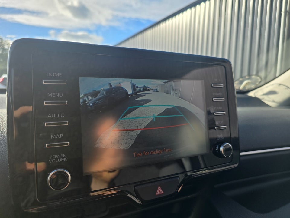 Toyota Yaris 1,5 Active 5d