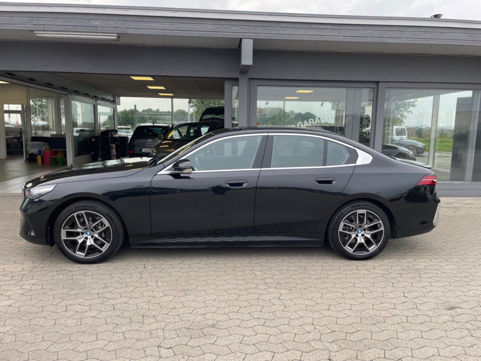 BMW i5 eDrive40 Sport Line 4d